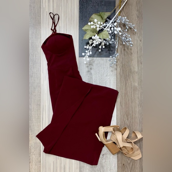 Jumpsuit - Picture 2 of 3